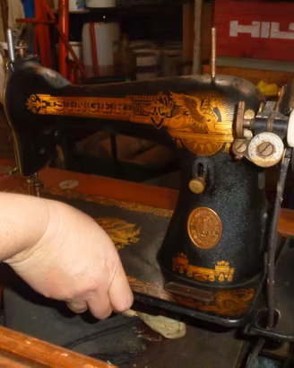 Singer antica macchina da cucire con mobile