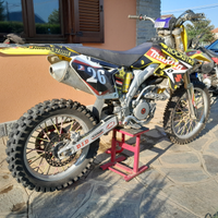 Suzuki rmz 250