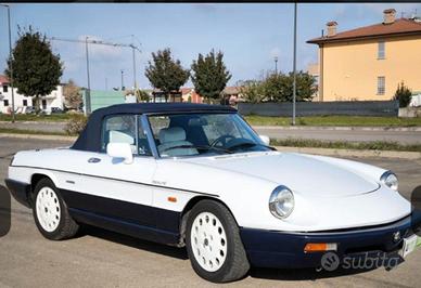 Alfa Romeo duetto Beaute