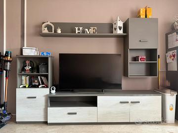 PARETE TV