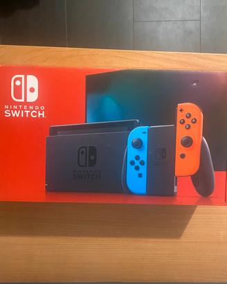 Console Nintendo Switch  + Accessori + Cavi