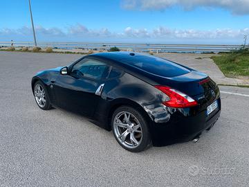 Nissan 370z