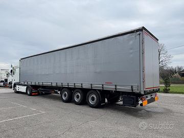 Semirimorchio centinato Kogel anno 2019