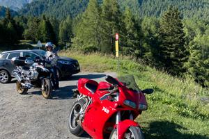 Ducati 748