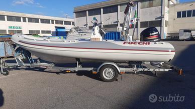 Gommone Focchi 510 + yamaha 40/70 e carrello