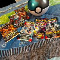 Pokemon bustine + Luna Ball