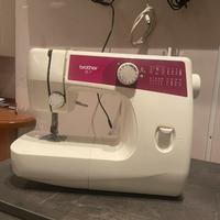 Macchina da cucire Brother SL-7 Nuova in scatola