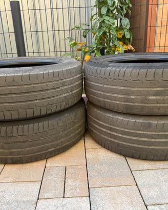 Gomme/ pneumatici estivi Continental 225/60 R18