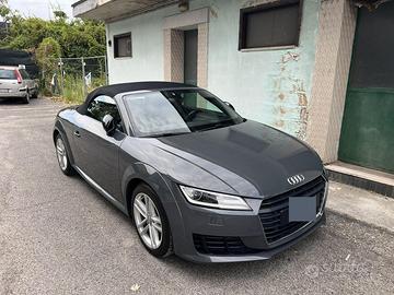 AUDI TT 1.8 TFSI S-STRONIC Roadster