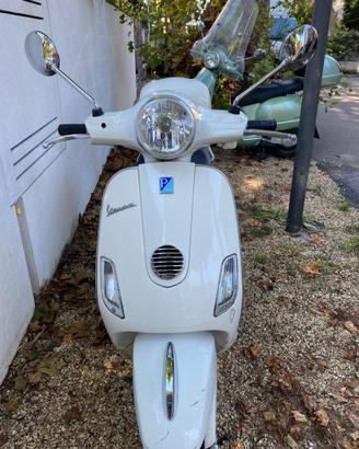 Vespa LX 125
