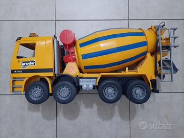 Bruder Mercedes Benz Actros versione betoniera