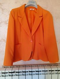 Giacca da donna elegante colore arancione - NUOVA.
