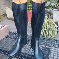 Stivali da equitazione e cap