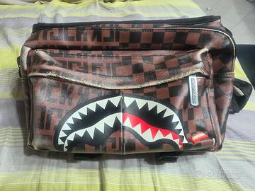 Borsello Sprayground 