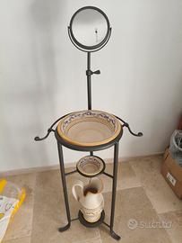 Lavabo d'epoca in ferro battuto