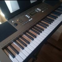 Tastiera Yamaha PSR-E353