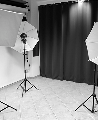 NOLEGGIO SALA FOTOGRAFICA ATTREZZATA