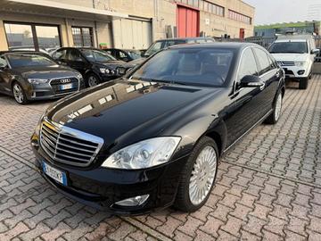 MERCEDES-BENZ S 500 4Matic