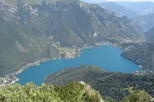 Ledro ampio quadrilocale 1° piano 5-7 posti letto