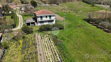 VILLA SINGOLA A MONTESARCHIO