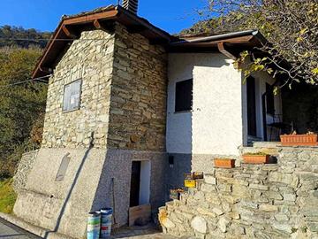 Intima Villetta con giardino