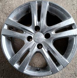 Cerchi in lega da 15 per Fiat