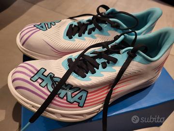 Scarpe chiodate per atletica
