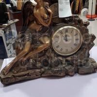 Codice: 5512 OROLOGIO VINTAGE CON MOVIMENTO AL QU