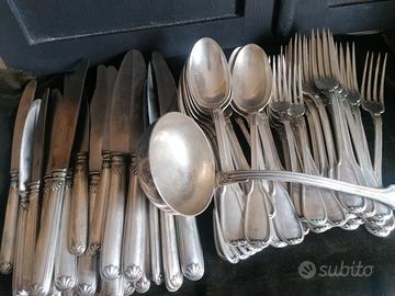 Servito completo da 12 in argento 800/1000