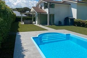 Albarella villa con piscina 7 posti settembre