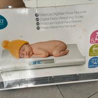 Bilancia pesa neonati digitale nuvita primipesi