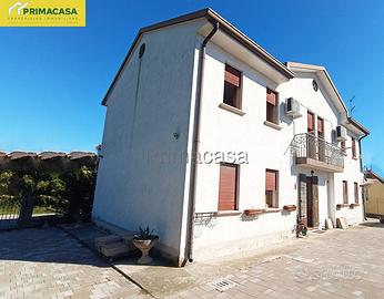 Abitazione divisa in 2 unità a Moniego - RIF 72