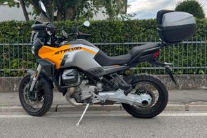 Moto Guzzi Stelvio