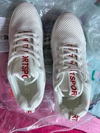 Scarpe bianche
