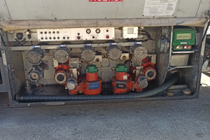 Semirimorchio carburanti