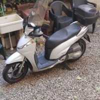 Honda sh 300