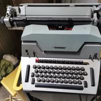 Macchina da scrivere vintage