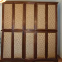 Armadio in legno