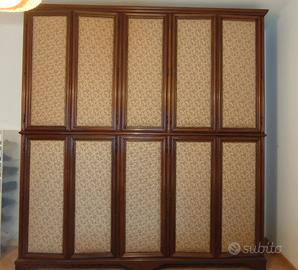 Armadio in legno