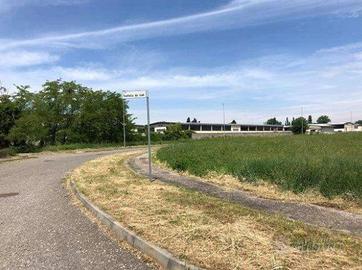 Immobile in asta di 4820 m² a Fombio