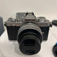NIKON Z fc NUOVA +obiettivo Nikkor ZDX 16-50 VR SE