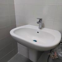 2 lavandini per bagno IDEAL STANDARD 