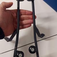 Supporto paravento Kymco Agility