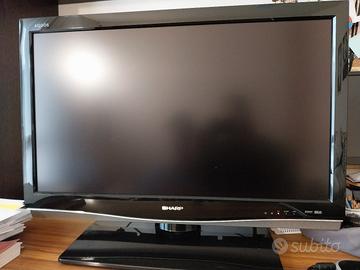 TV LCD Sharp 32 pollici