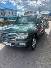 Tenuta molto bene Land Cruiser