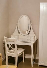 Toeletta Ikea Hemnes + sedia