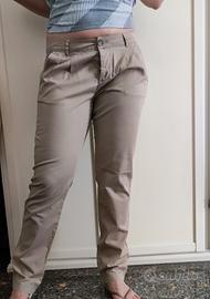 Pantaloni con pinces donna 