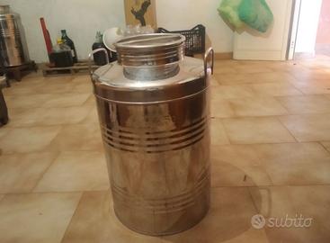 Contenitori per olio