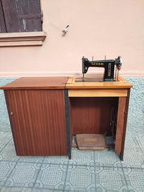 MACCHINA DA CUCIRE "NECCHI"