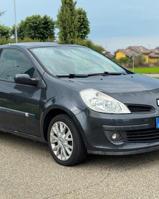 Renault Clio Le iENE 1.2 benzina neopatentato